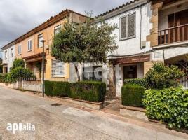 Houses (detached house), 98.00 m², near bus and train, CAN FEU