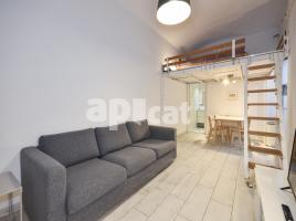 Flat, 72.00 m², close to bus and metro