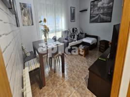 Pis, 90.00 m², حافلة قرب والقطار, CA RULL