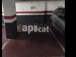For rent parking, 9.00 m², Avenida de Josep Tarradellas, 45