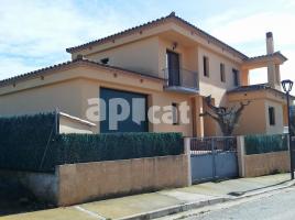 Flat, 232.00 m², near bus and train, almost new, Calle Lladó
