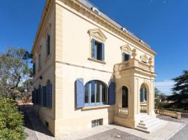 Houses (villa / tower), 800.00 m², near bus and train