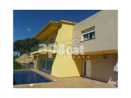 Houses (detached house), 382 m², almost new