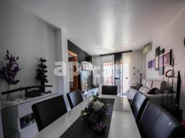 Flat, 129.00 m², near bus and train, almost new, Calle Amadeu Vives