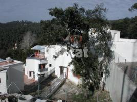 Houses (detached house), 540.00 m², near bus and train, new, Calle Can Baseda, 46