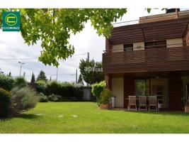 Detached house, 207.40 m², almost new
