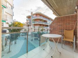 Apartament, 85.00 m², جديد تقريبا, Calle de València