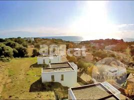 Houses (detached house), 230 m², almost new