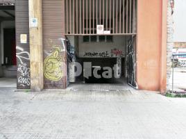 Plaça d'aparcament, 9.00 m², Calle de Pujades, 68
