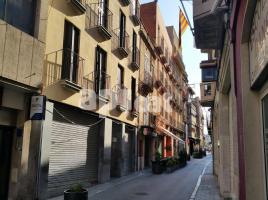 For rent business premises, 174.00 m², near bus and train, almost new, Calle Pep Ventura