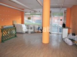 Business premises, 117.00 m², near bus and train