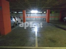 Plaza de aparcamiento, 12.00 m², Calle de la Riera de Bugantó, 1