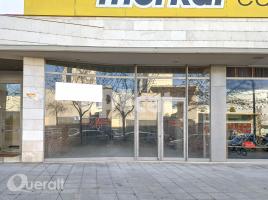 Local comercial, 234.00 m², seminuevo, Calle de Pere de Cabrera, 14