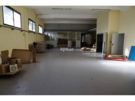 Nave industrial, 680.00 m²