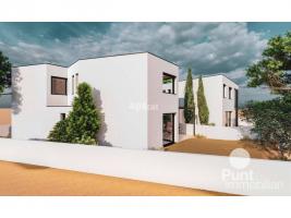 Detached house, 165.00 m², almost new