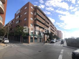Коммерческая недвижимость, 357.00 m², Calle de Bellpuig