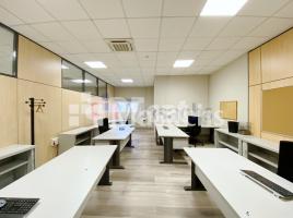 For rent office, 492 m²