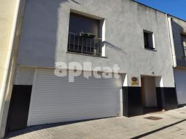 Houses (terraced house), 139.00 m², almost new, Calle Sant Josep
