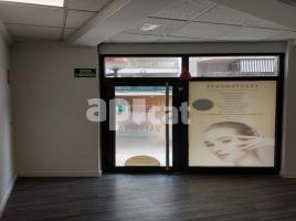 For rent business premises, 115.00 m², Rambla de Jaume I