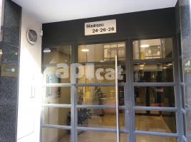 Flat, 142.00 m², close to bus and metro, Calle dels Madrazo, 24
