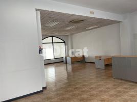 Shop, 120.00 m², almost new, Rambla de Montcada