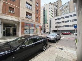 For rent business premises, 110.00 m², Calle Sagrada Familia