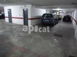 For rent parking, 12.00 m², almost new, Calle de la Igualtat, 21